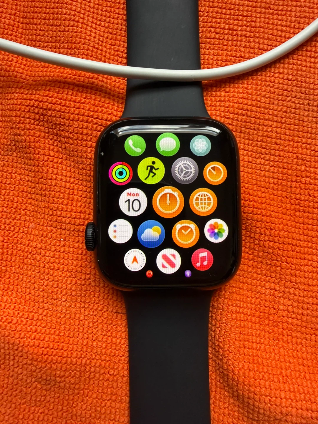 Apple Watch Series 7 45mm Black - photo 3
