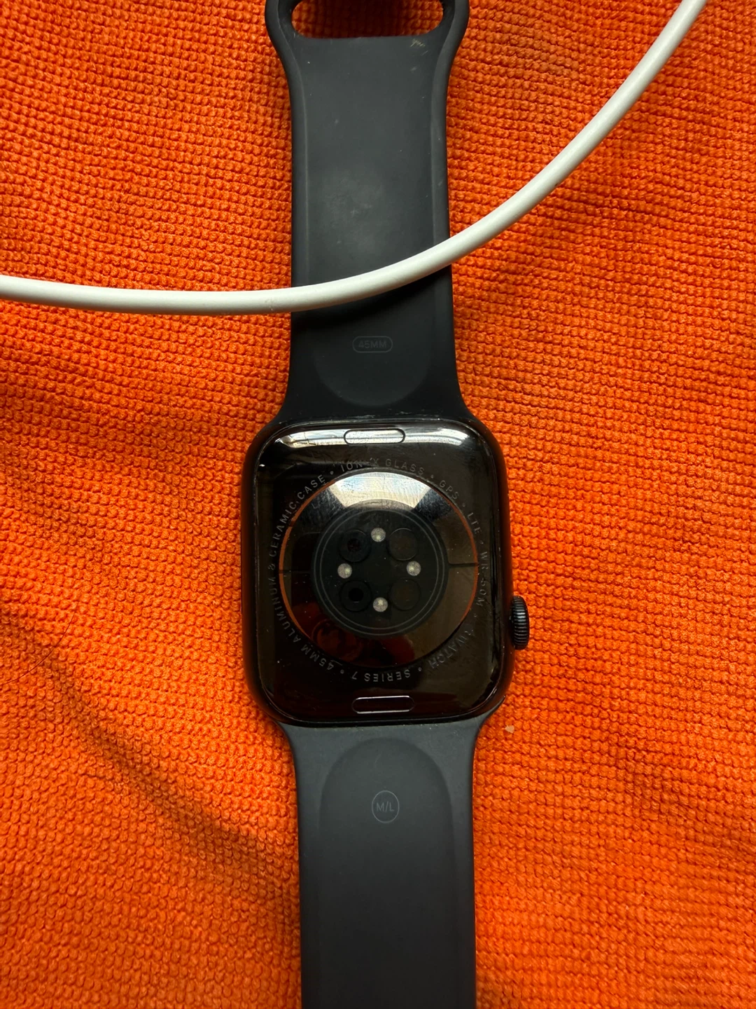 Apple Watch Series 7 45mm Black - photo 4