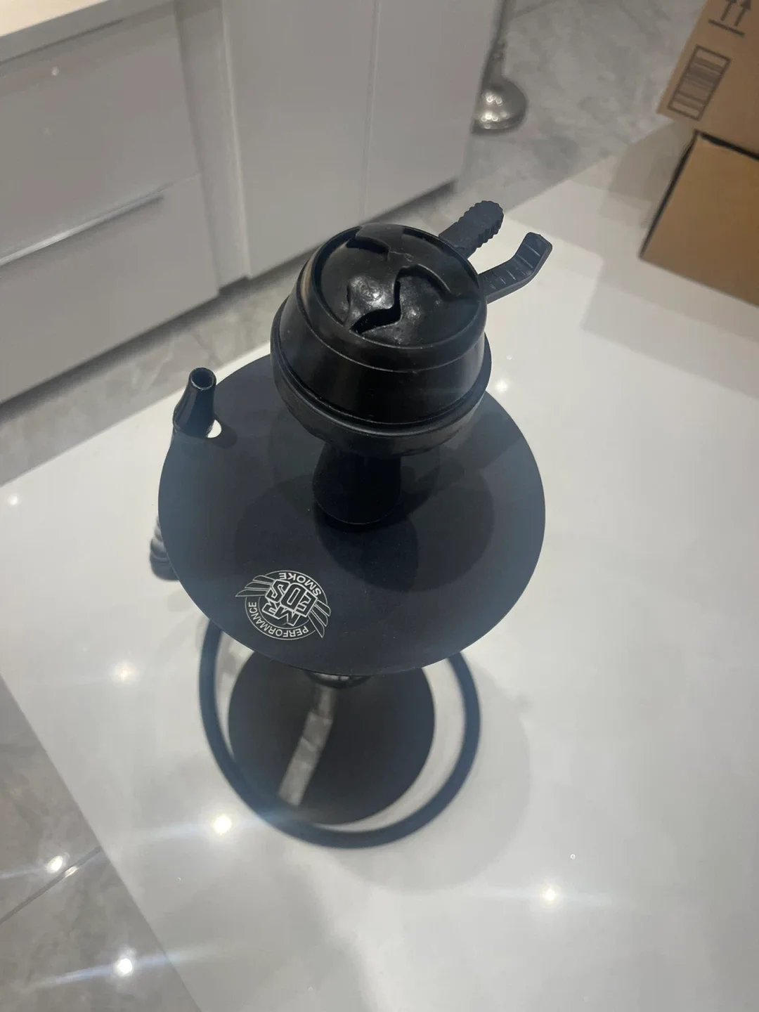 BOSS Smoke Performance Hookah - Black image indicator(2)