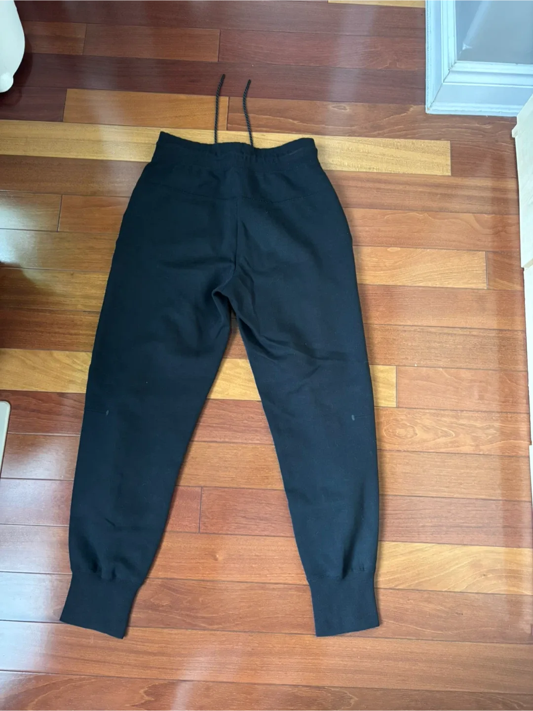 Nike Tech Fleece Pants - Black, Size Small image indicator(2)