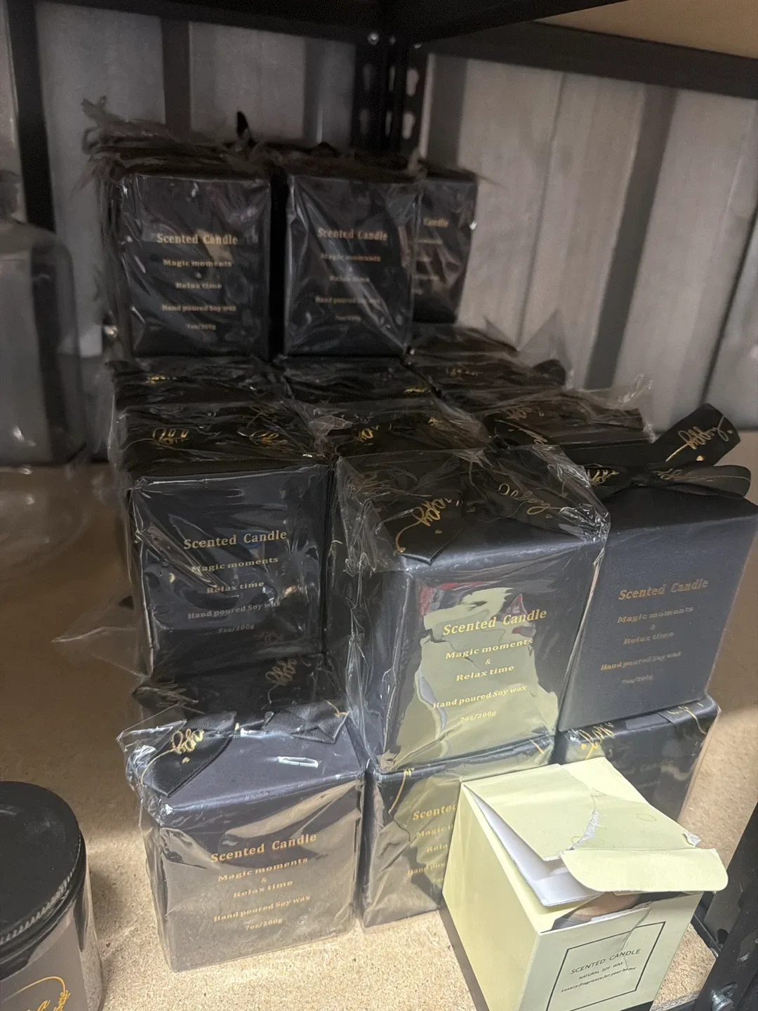 Scented Candle - Magic Moments & Relax Time - 7oz image indicator(3)