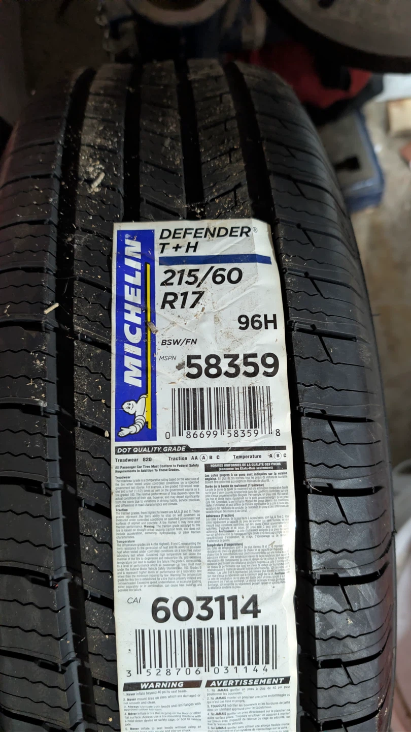 🌱Michelin Defender T+H 215/60R17 Tires - Set of Two🌱