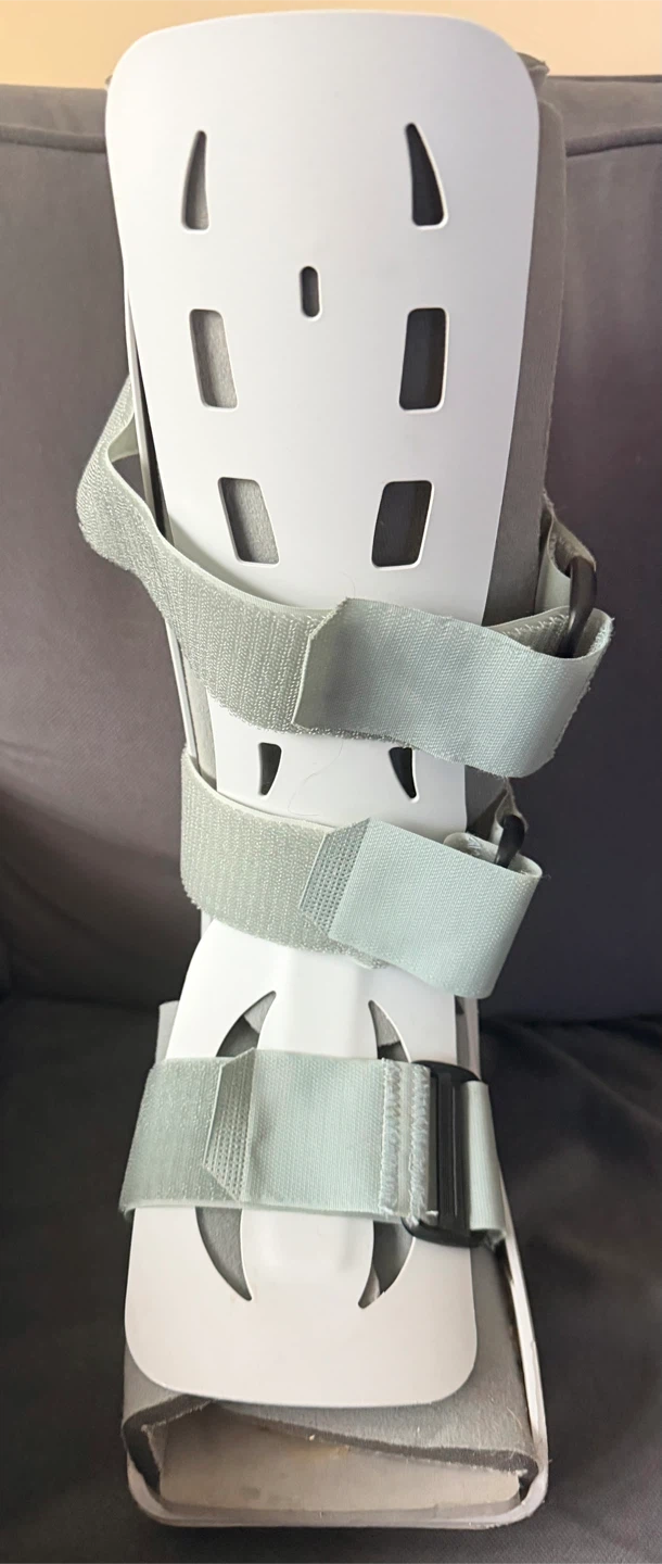 Aircast Walking Boot - photo 2