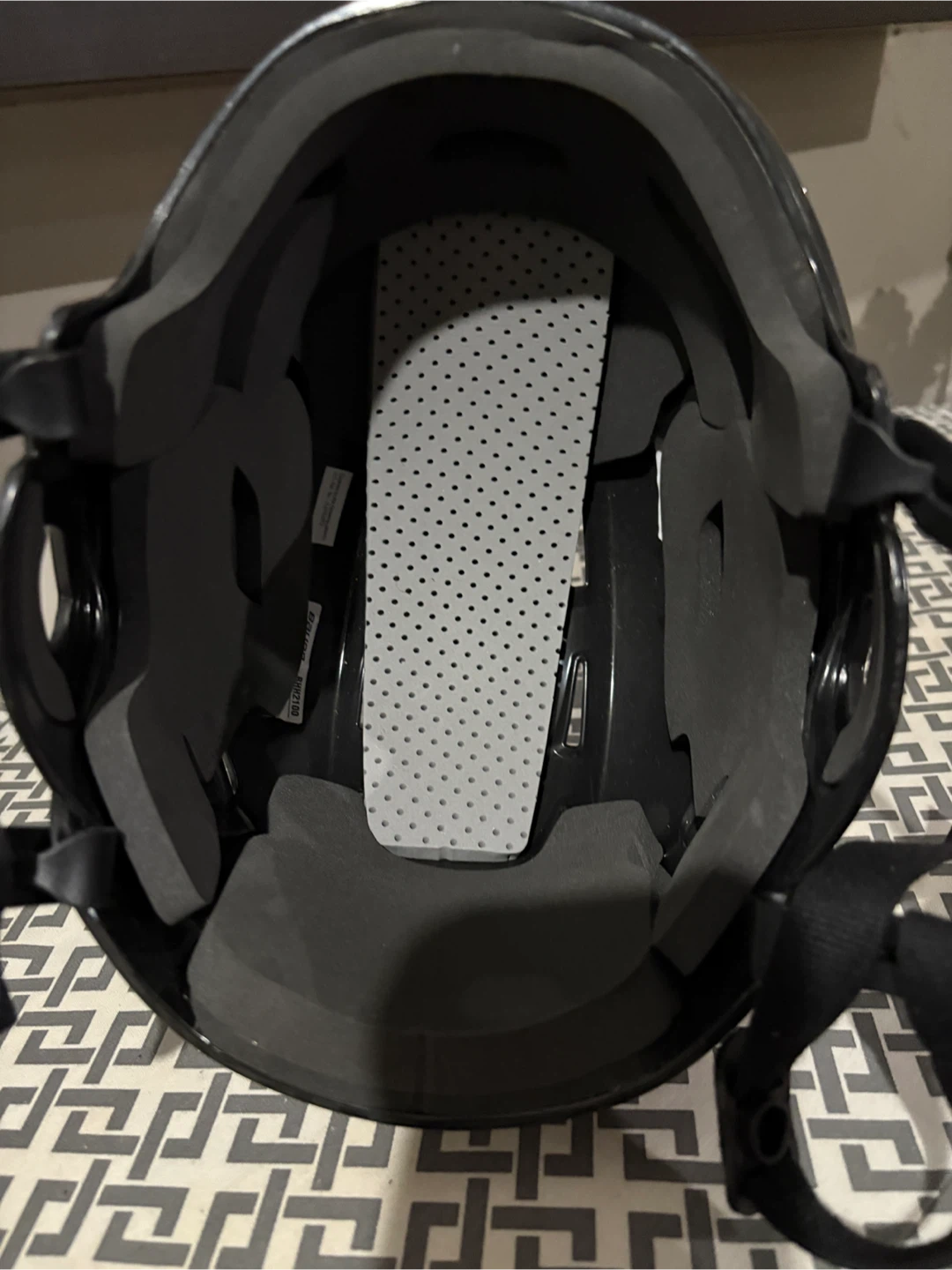 Medium Bauer Hockey/Skating Helmet - Black for Kids - photo 2