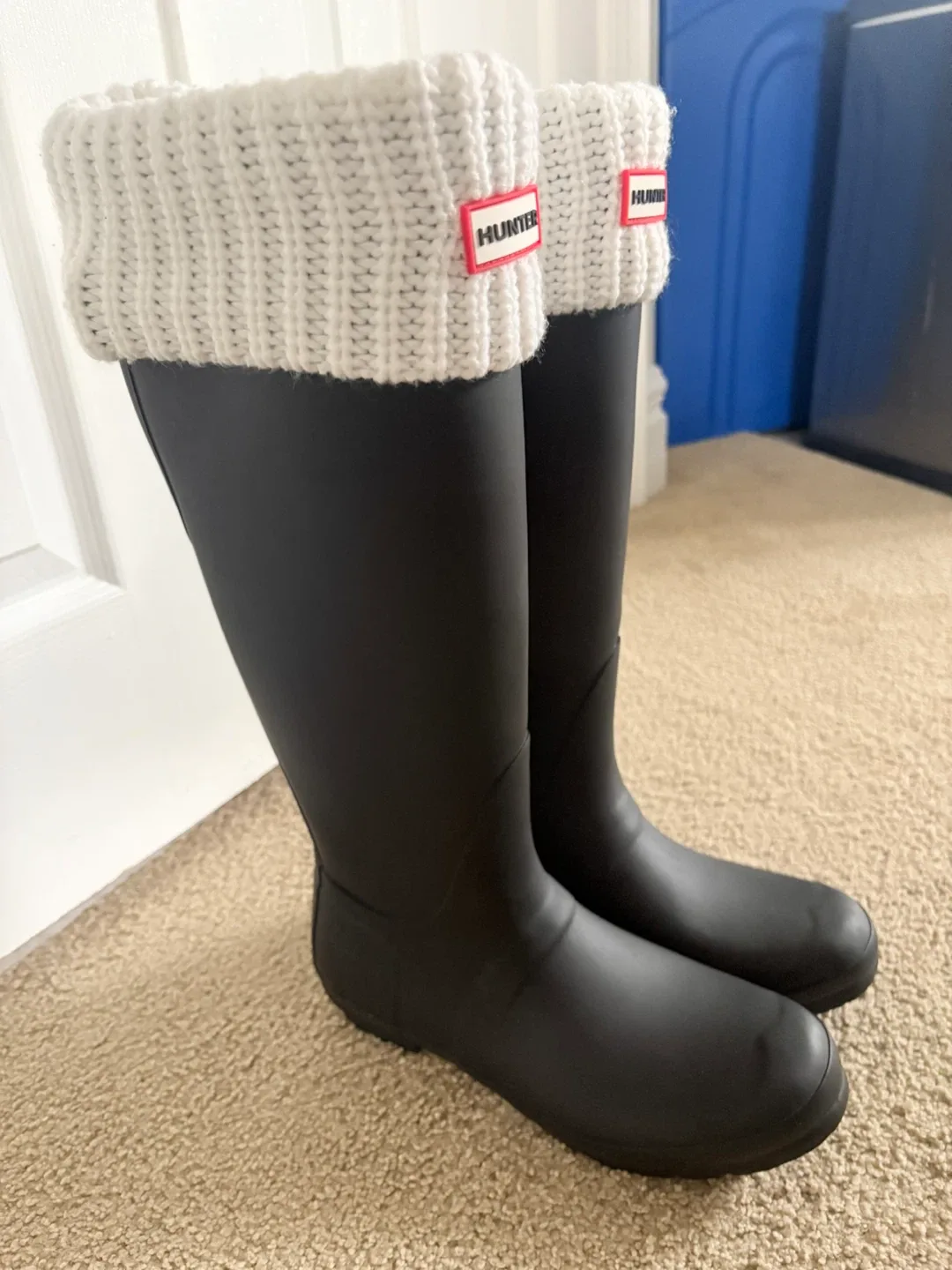 Women’s Hunter Boots image indicator(2)