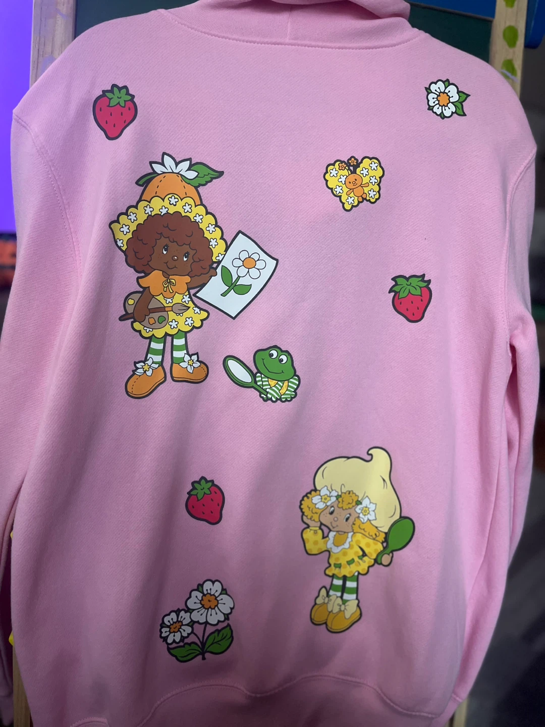 Strawberry Shortcake Pink Full-Zip Hoodie - Size M - photo 4