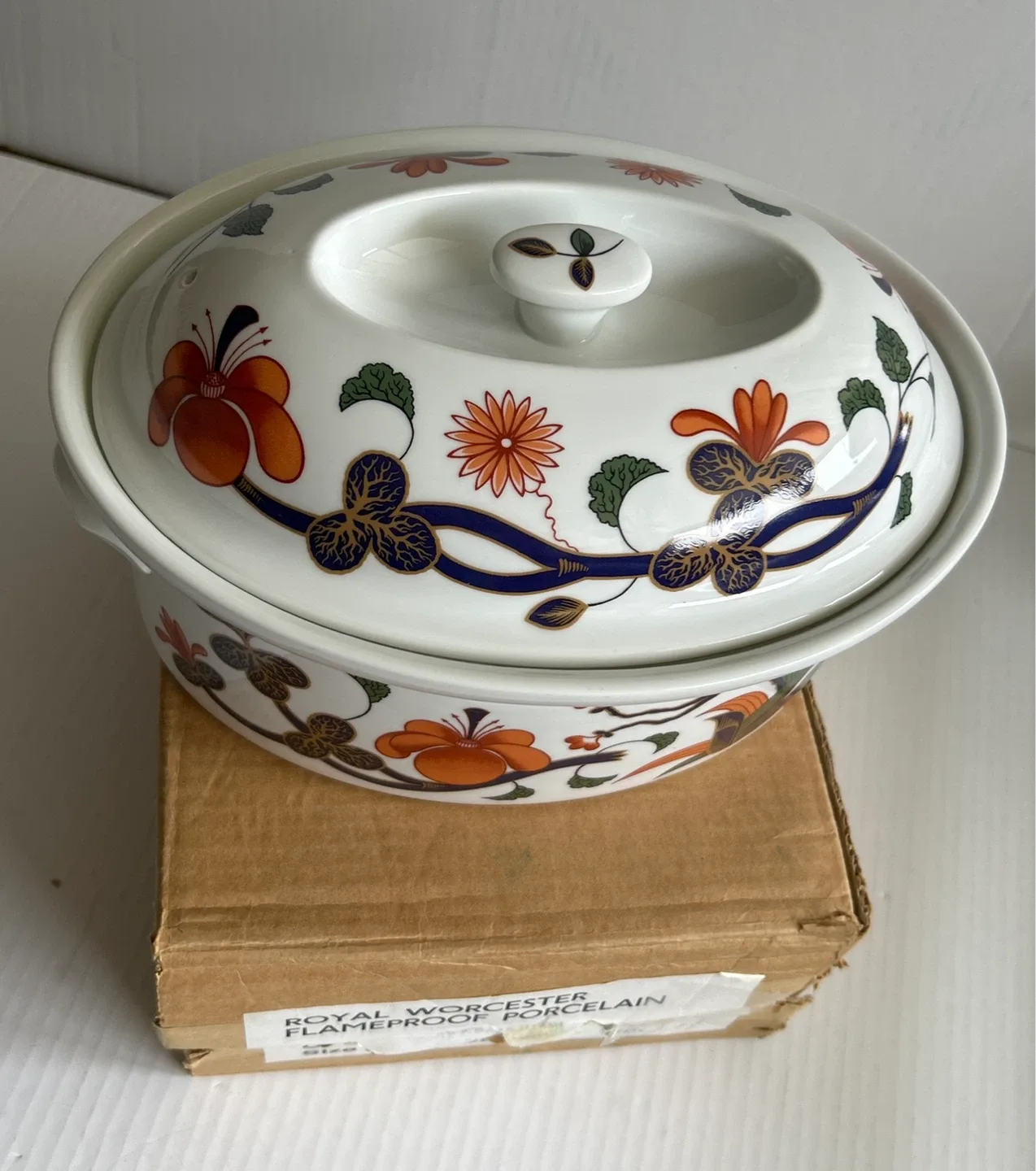 Vintage Royal Worcester Flameproof Porcelain Oval Deep Casserole image indicator(3)