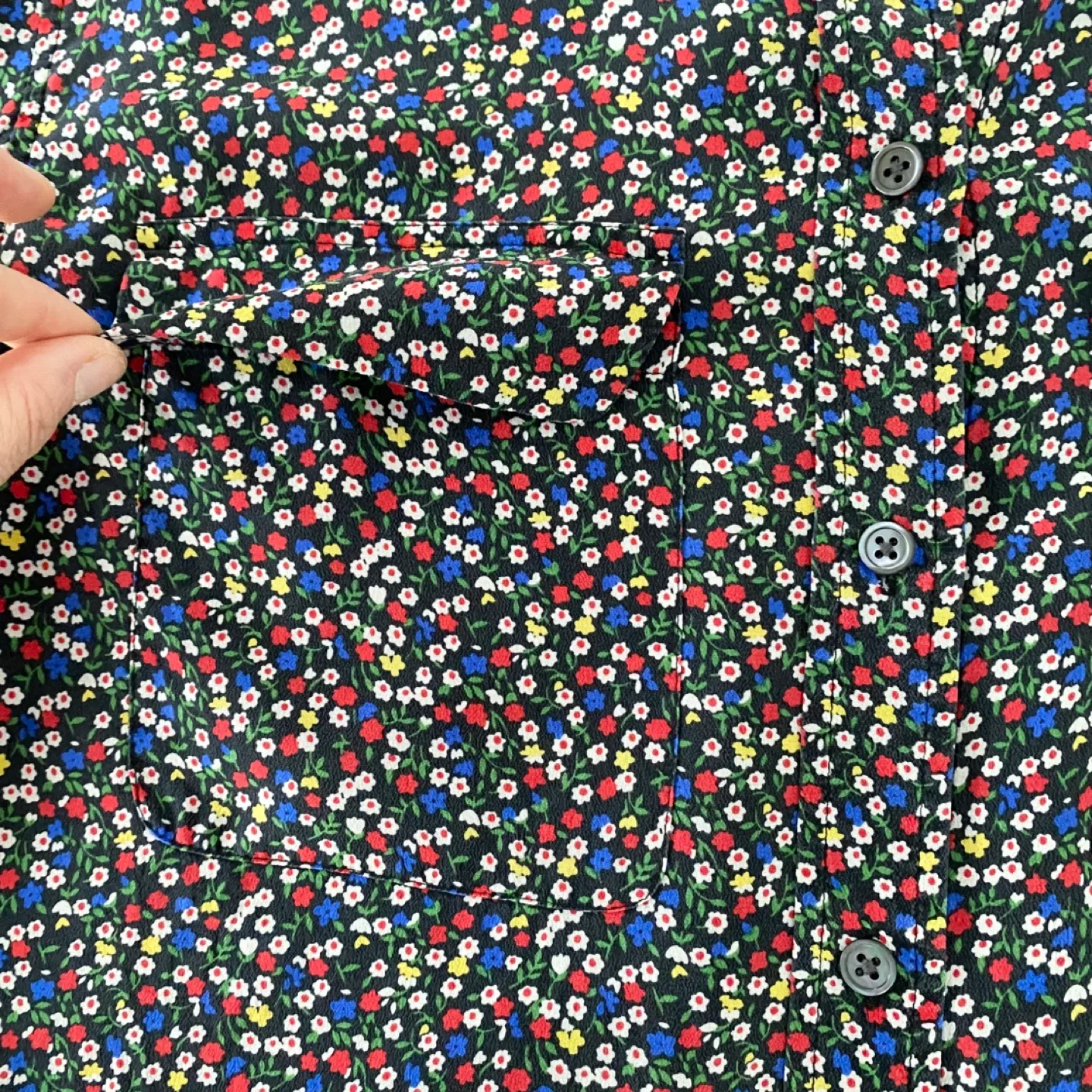 Equipment Floral Ditsy Print 100% Silk Blouse image indicator(5)