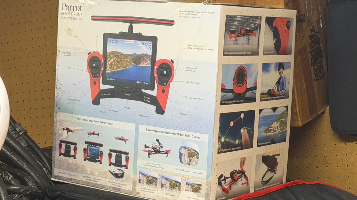 Parrot Bebop Drone with Skycontroller image indicator(2)