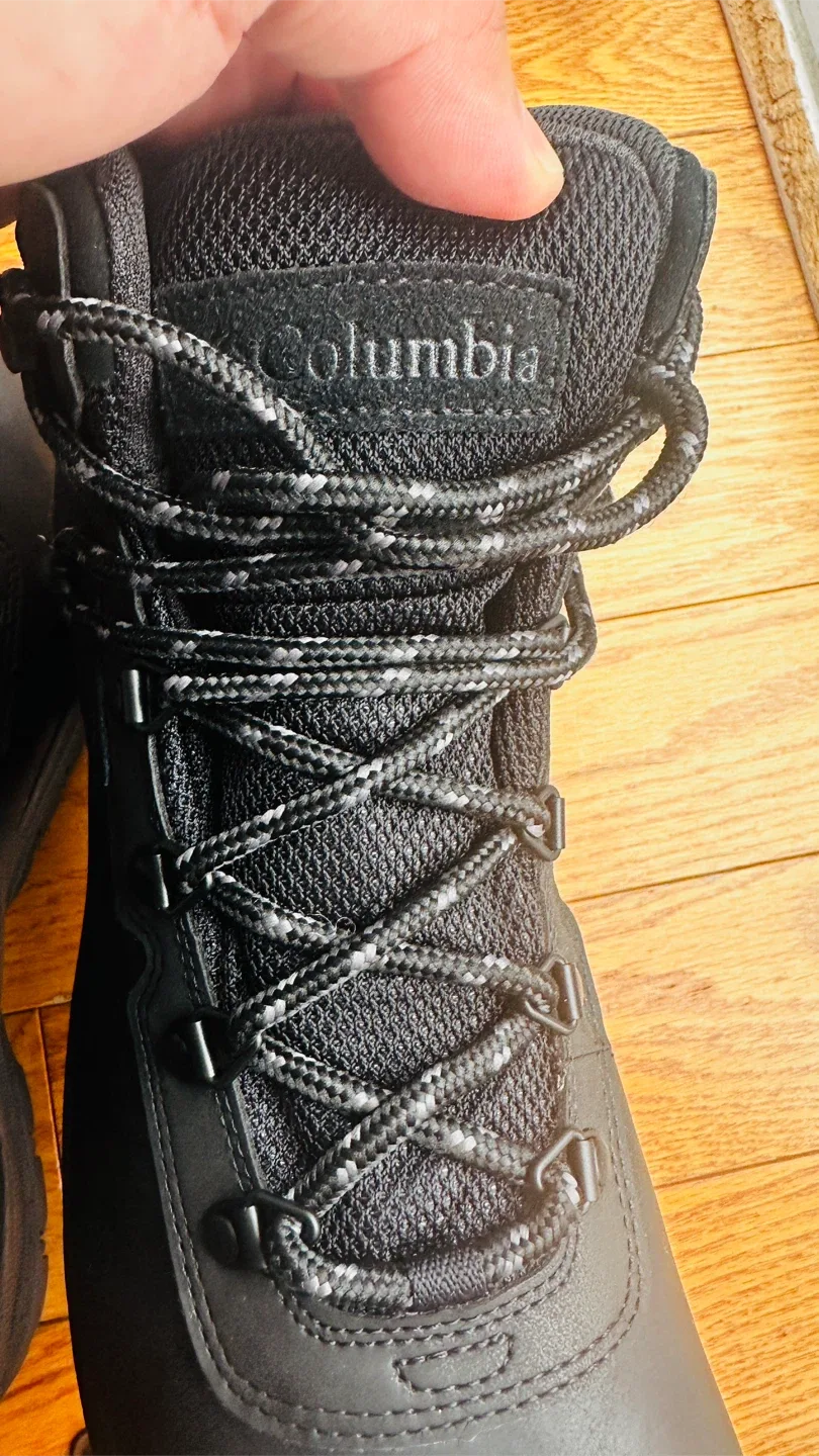 Columbia Newton Ridge Size 43 Waterproof Hiking Boot image indicator(2)
