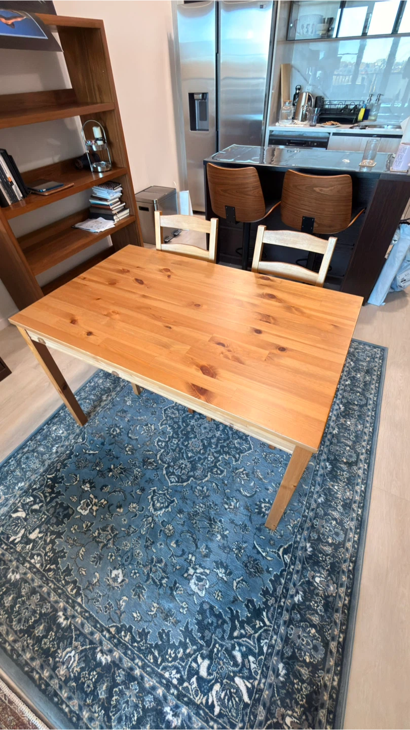 Hardwood Wooden Table with 2 chairs New Recently Purchased