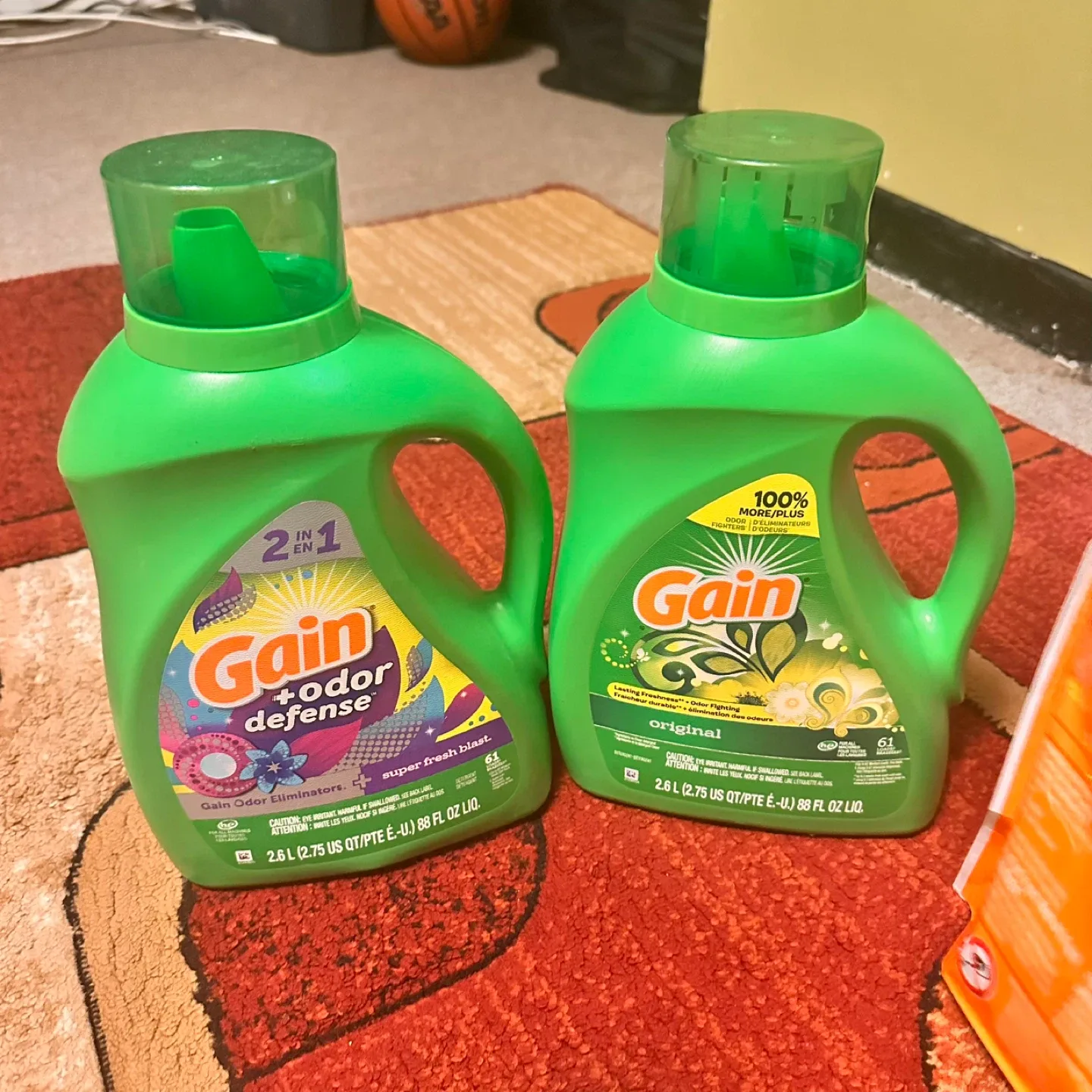 Gain Laundry Detergent - 88 fl oz image indicator(2)