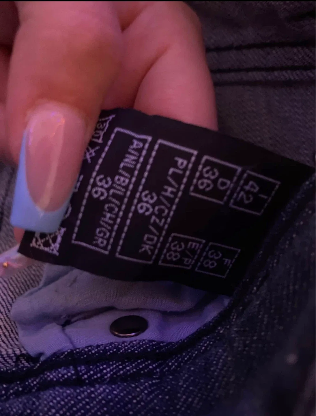 Y2k Jeans image indicator(4)