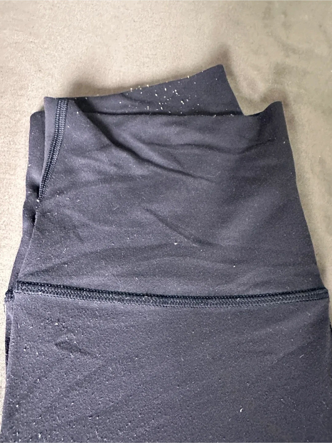 Bundle-3 yoga pants. Lululemon, Old Navy, Karma. image indicator(4)