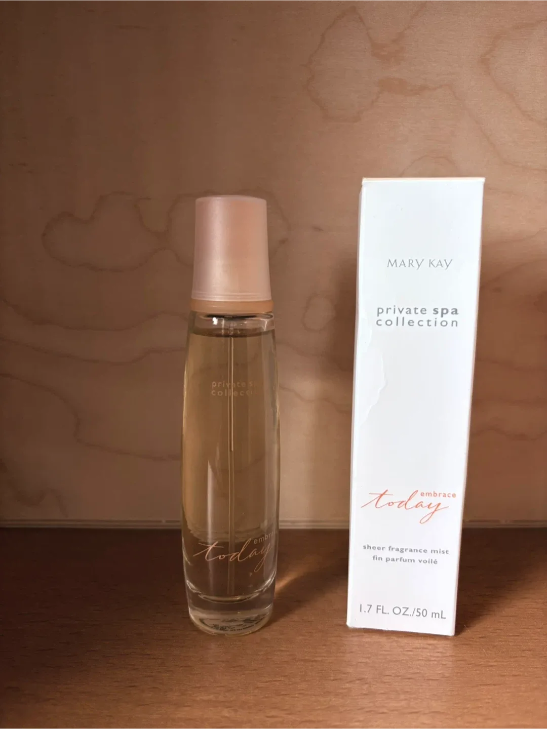 Mary Kay Embrace Today Fragrance Mist New image indicator(2)