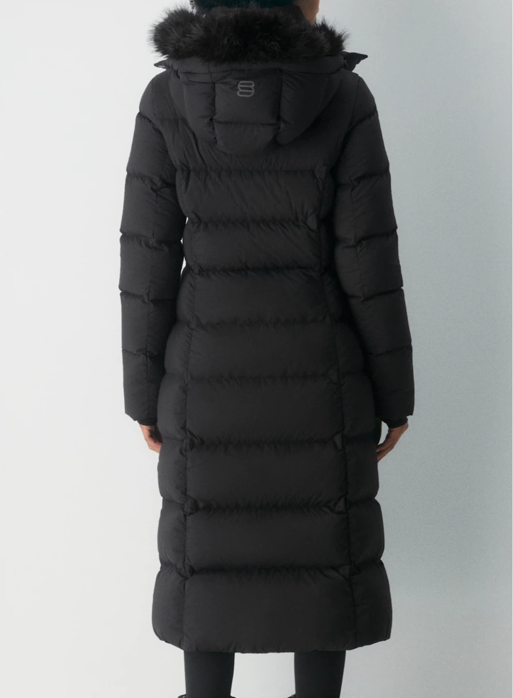 Aritzia - Supersnug Puff - long - Black