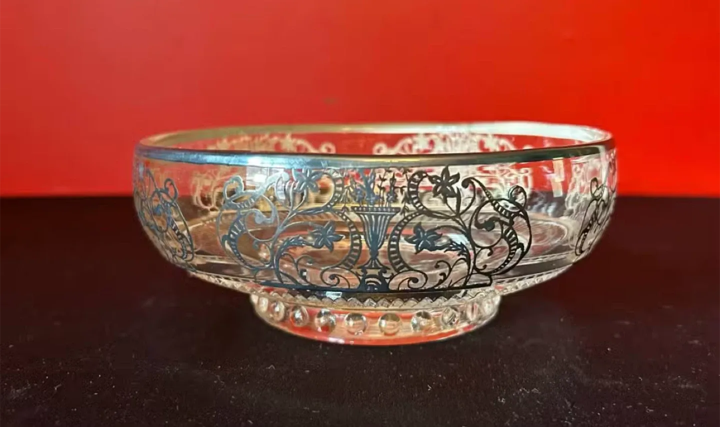 Vintage Glass Bowl and Plate Set image indicator(5)