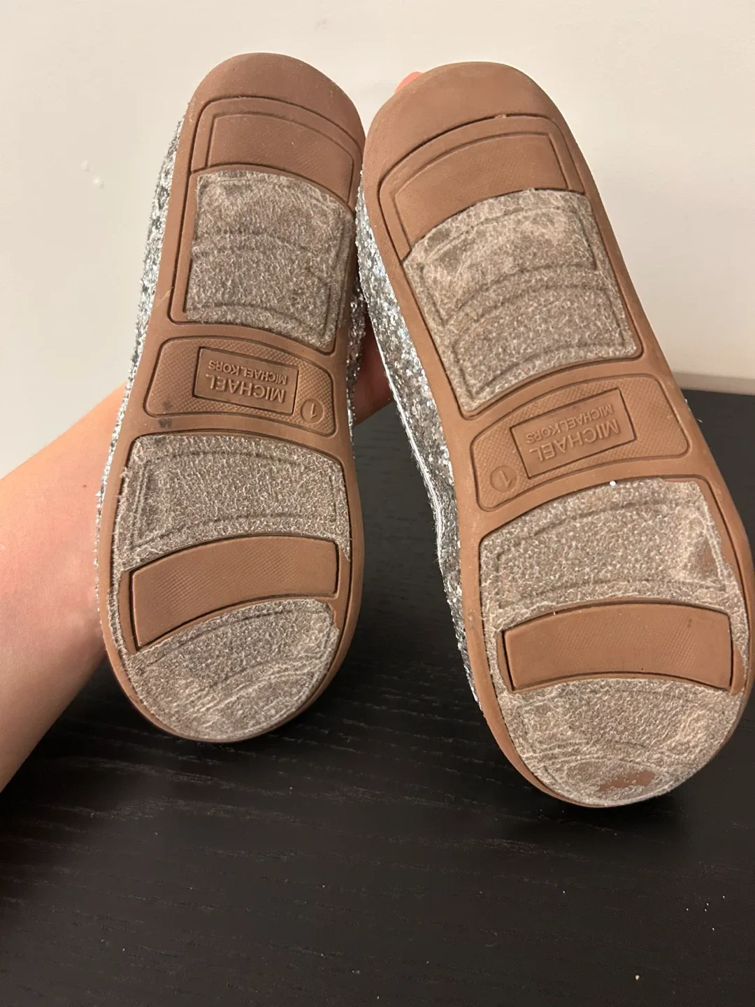 Michael Kors Silver Glitter Girls Ballet Flats (20,5-21cm) image indicator(7)