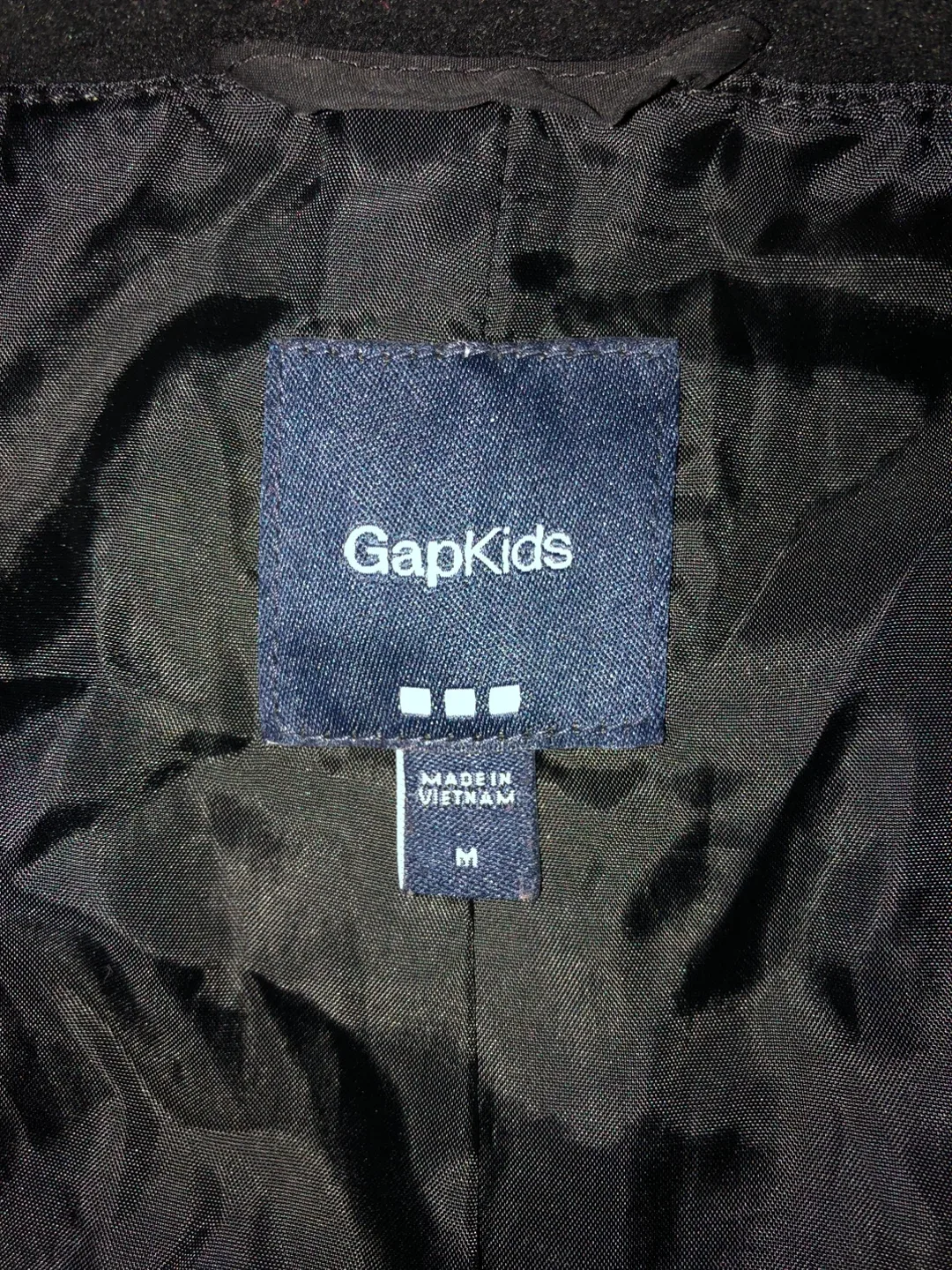 GapKids Black Puffer Coat - Size M image indicator(4)