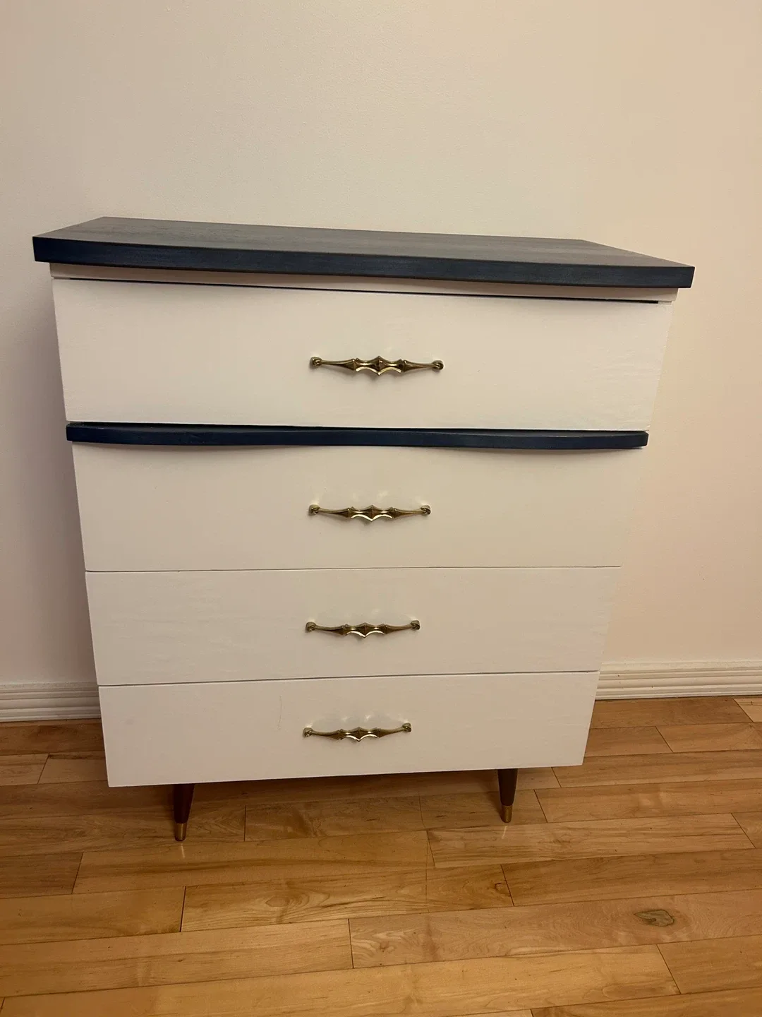 Blue & White 4-Drawer Dresser