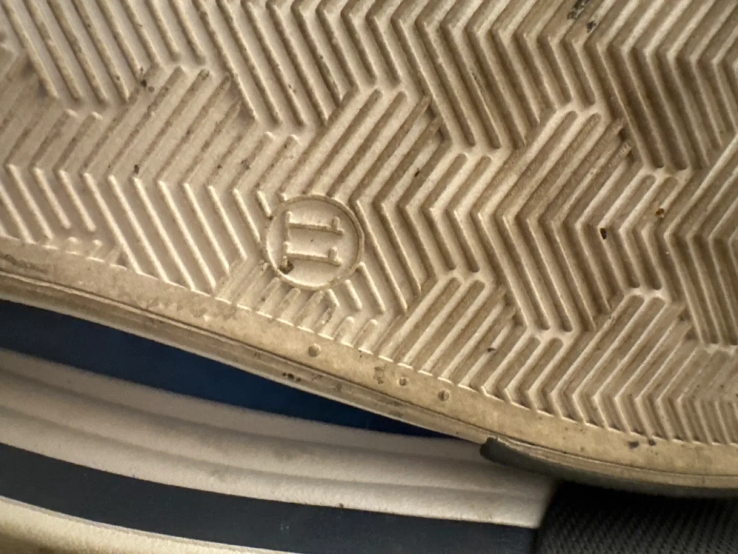 Disney Villains High Top Sneakers - Size 11 image indicator(4)