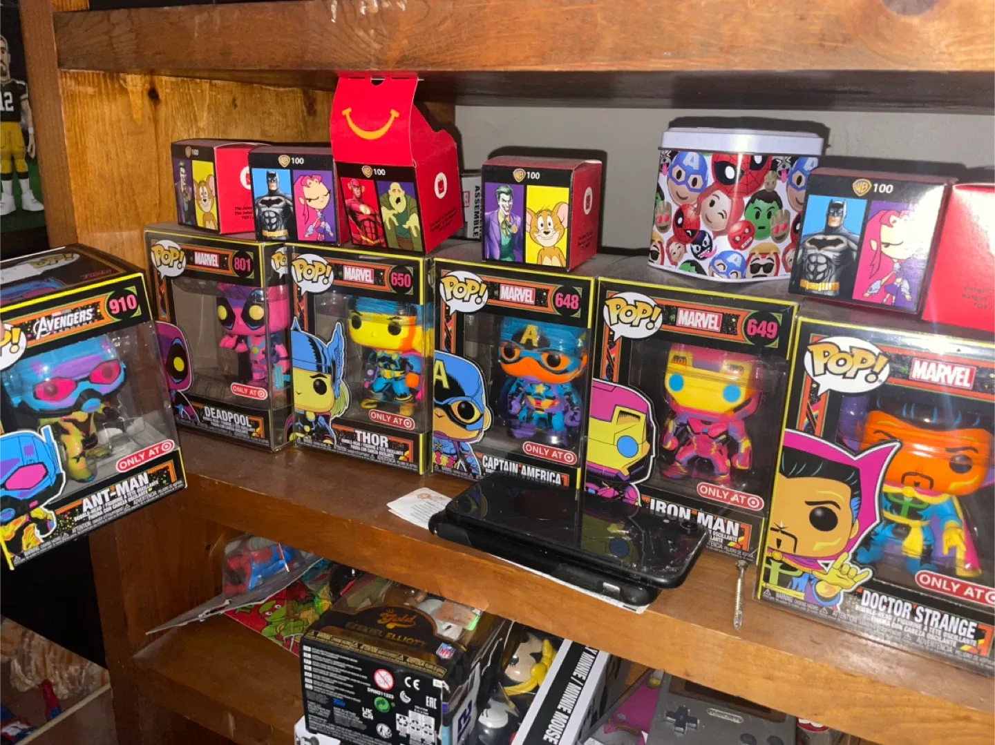 Funko Pop! Marvel Collection image indicator(2)