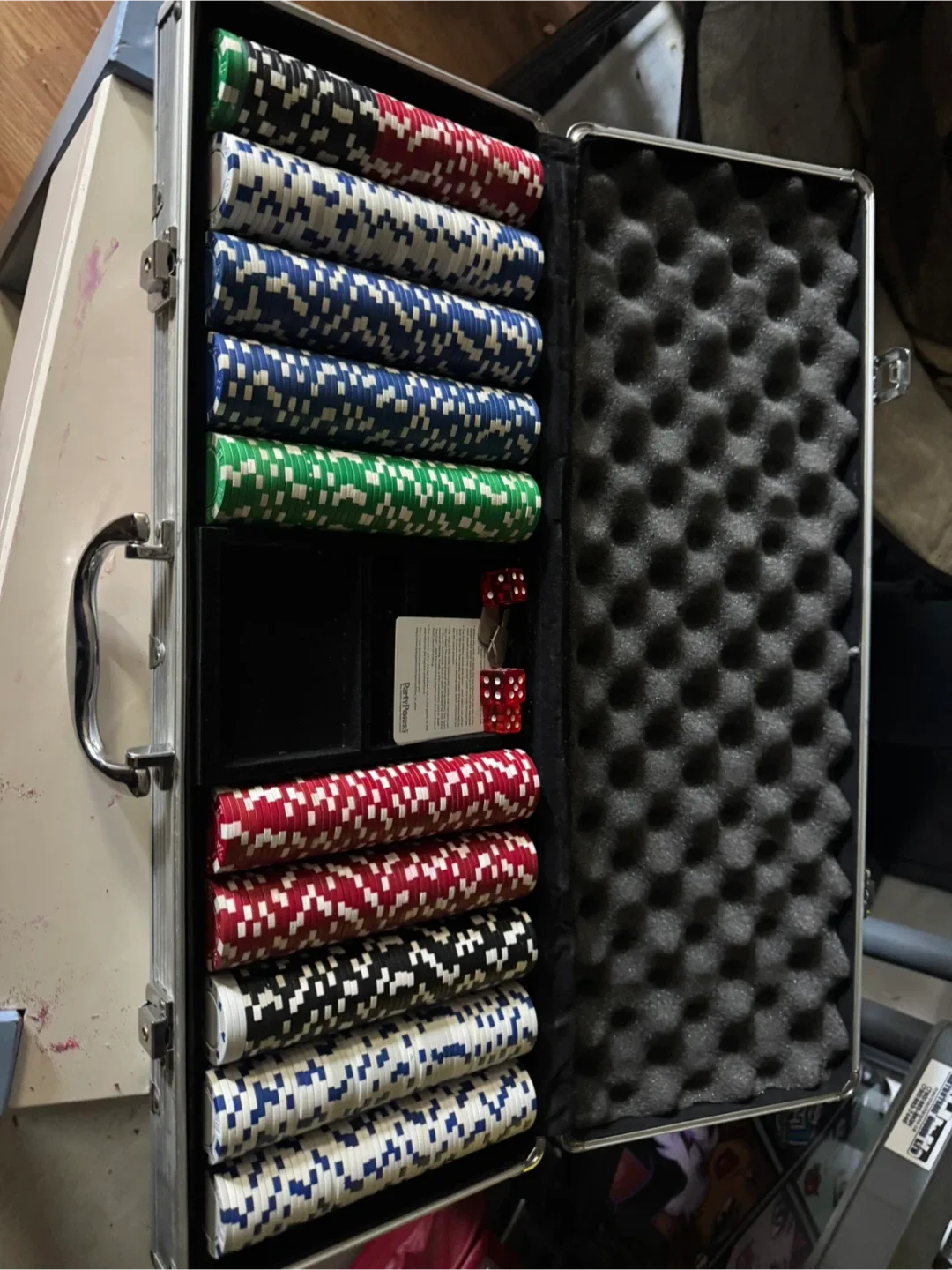 Poker Set with Aluminum Case