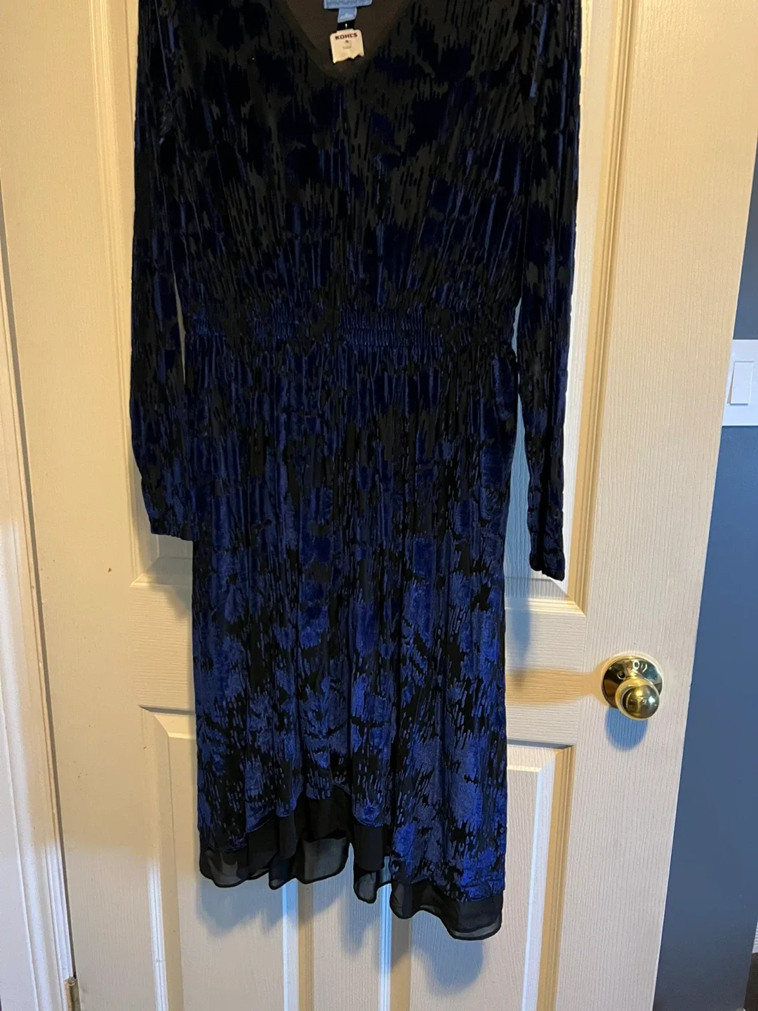Simply Vera Wang Blue Velvet Dress - Size S image indicator(2)