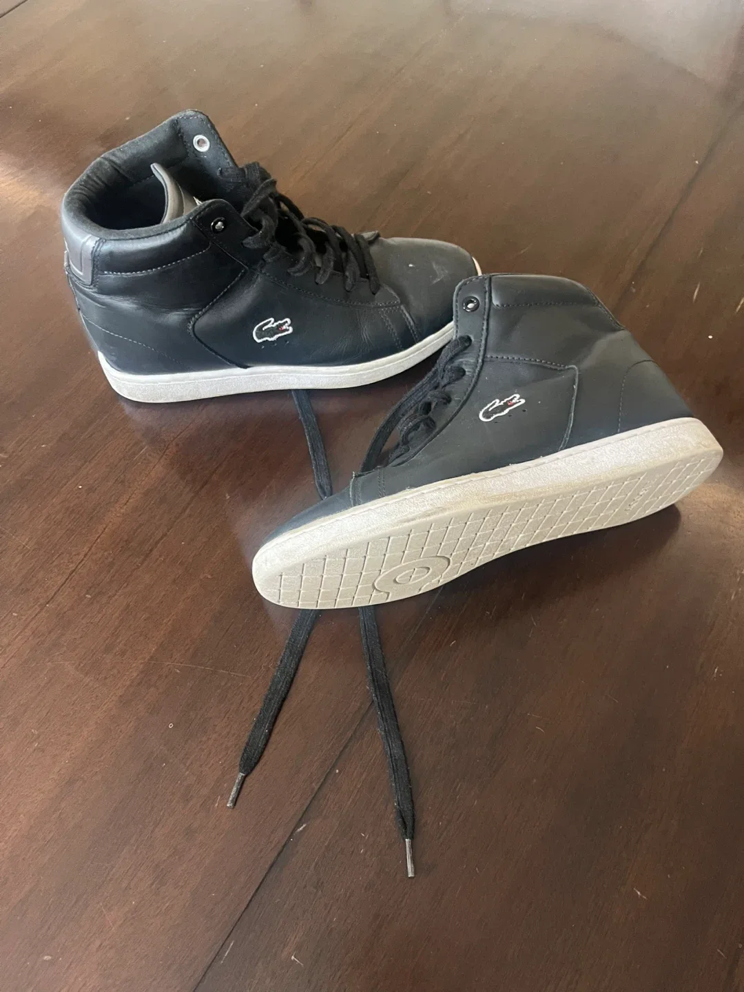 Lacoste Carnaby Evo High-Top Sneakers - US 5 image indicator(2)