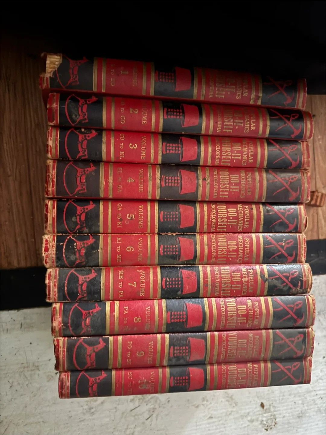 Popular Mechanics Do-It-Yourself Encyclopedia Set