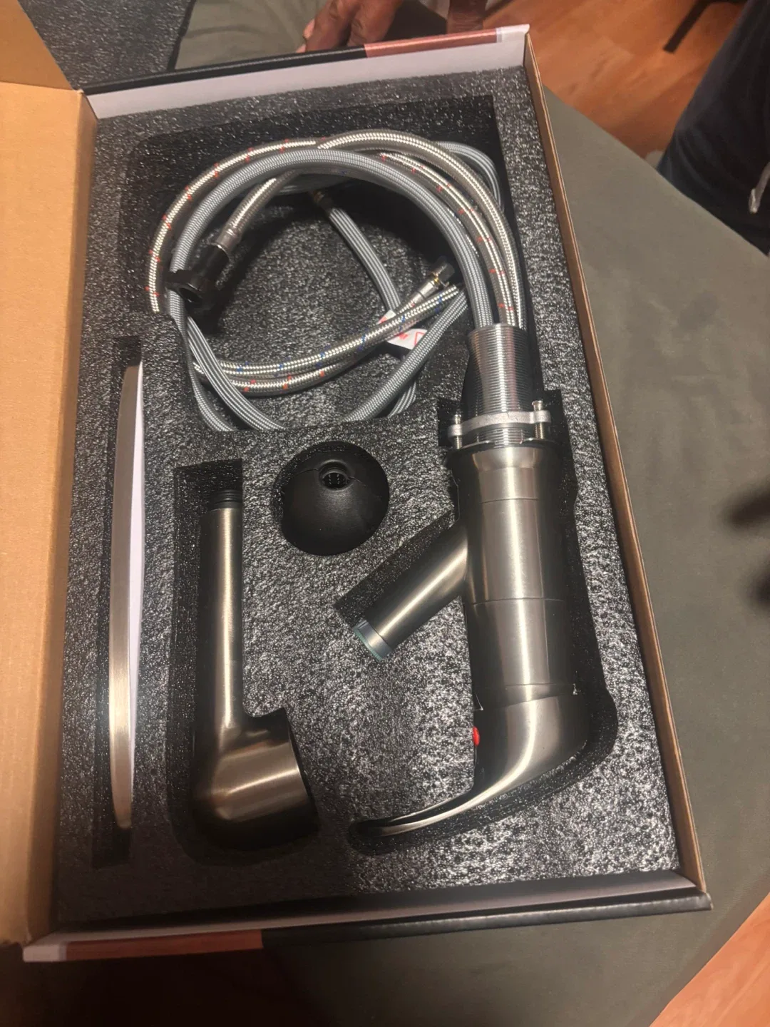 Oakland KSK1113-BN Pull-out Kitchen Faucet - New thumbnail