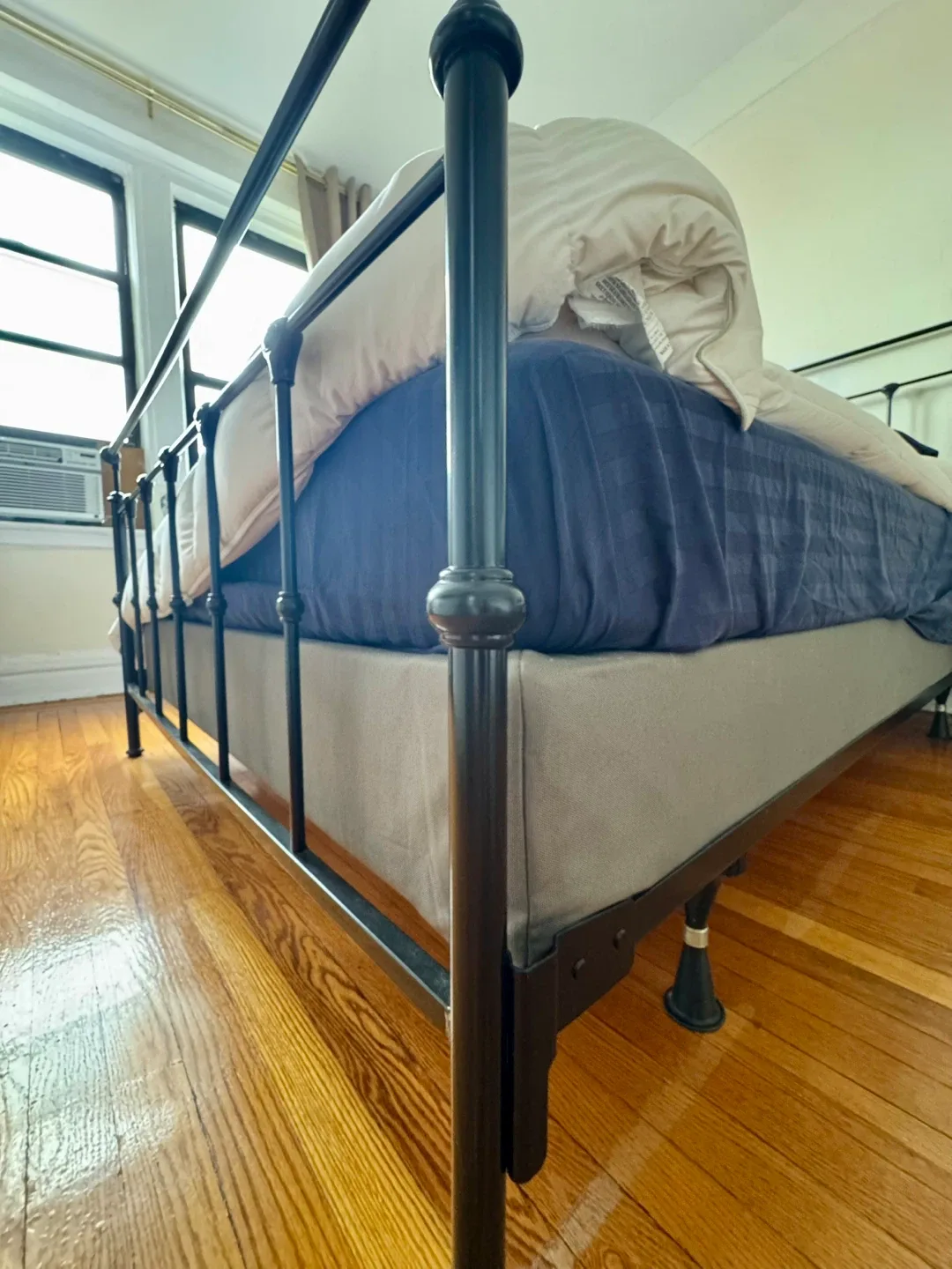 Queen Black Metal Bed Frame & Queen Box Spring image indicator(7)