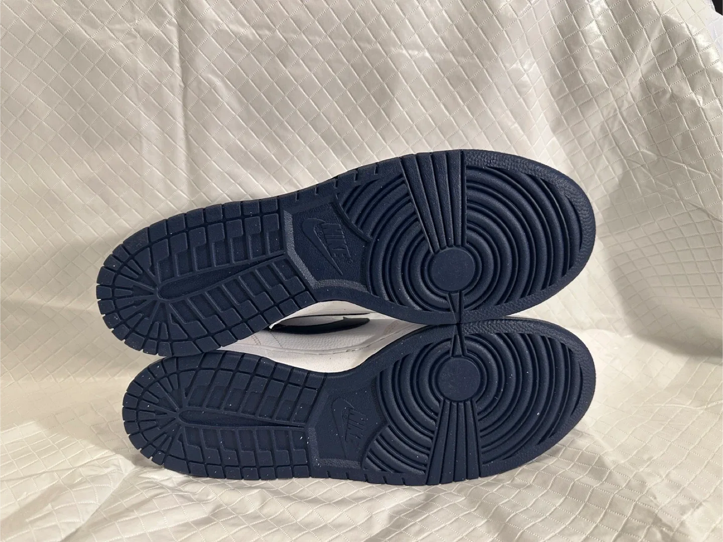 Nike Court Vision Low White & Navy size 12 image indicator(5)