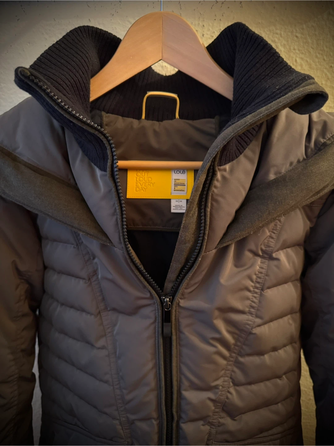Lolë Women’s Down Puffer, Olive-Grey, Size M, Perfect!