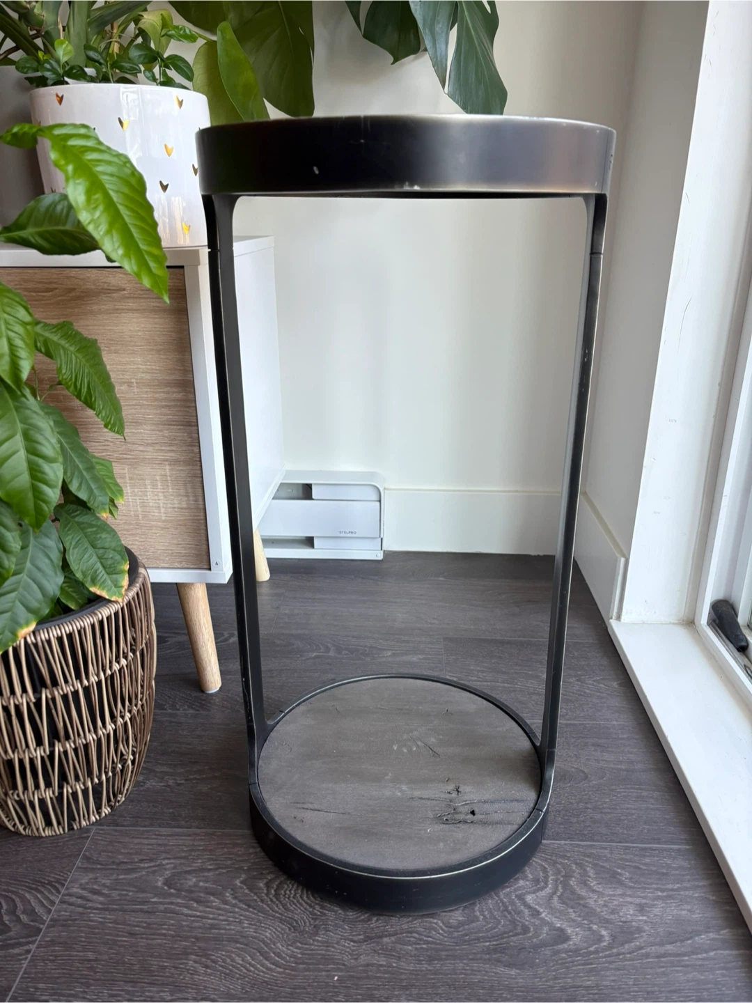 Side table - photo 2