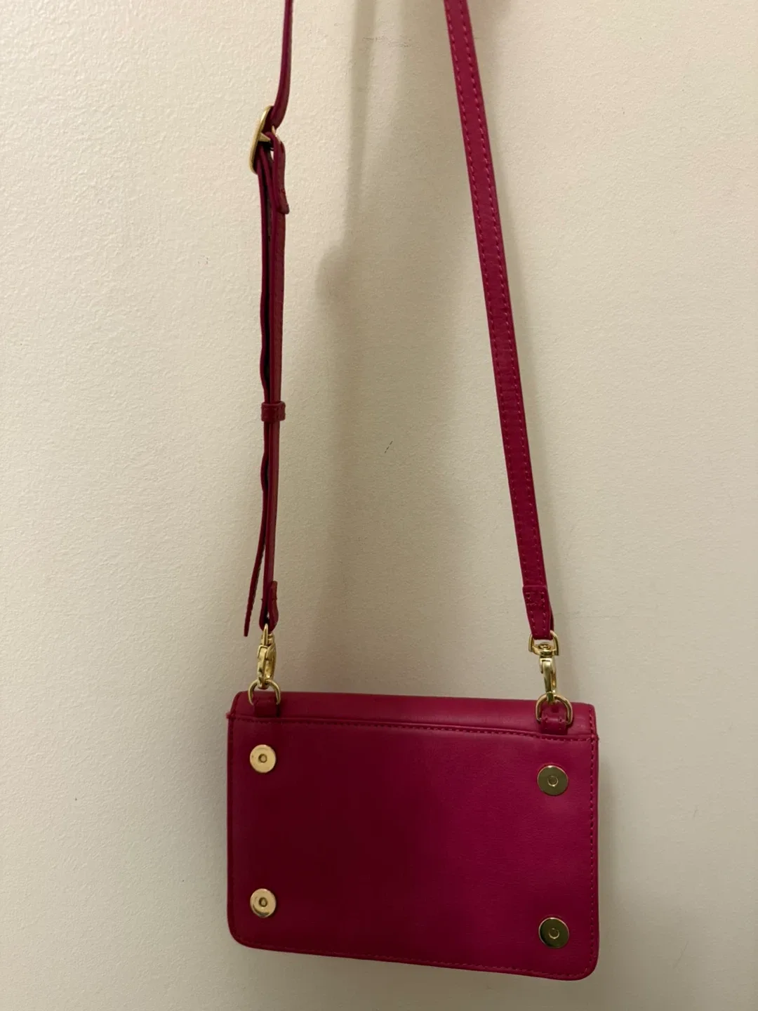 Salad Crossbody Bag - Raspberry Colour image indicator(3)