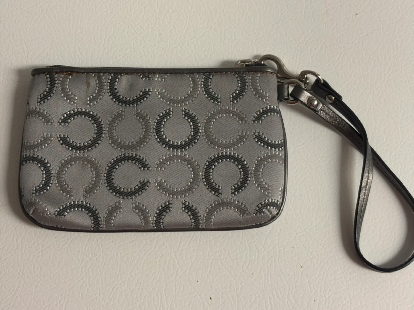 Coach Wristlet Purse image indicator(3)