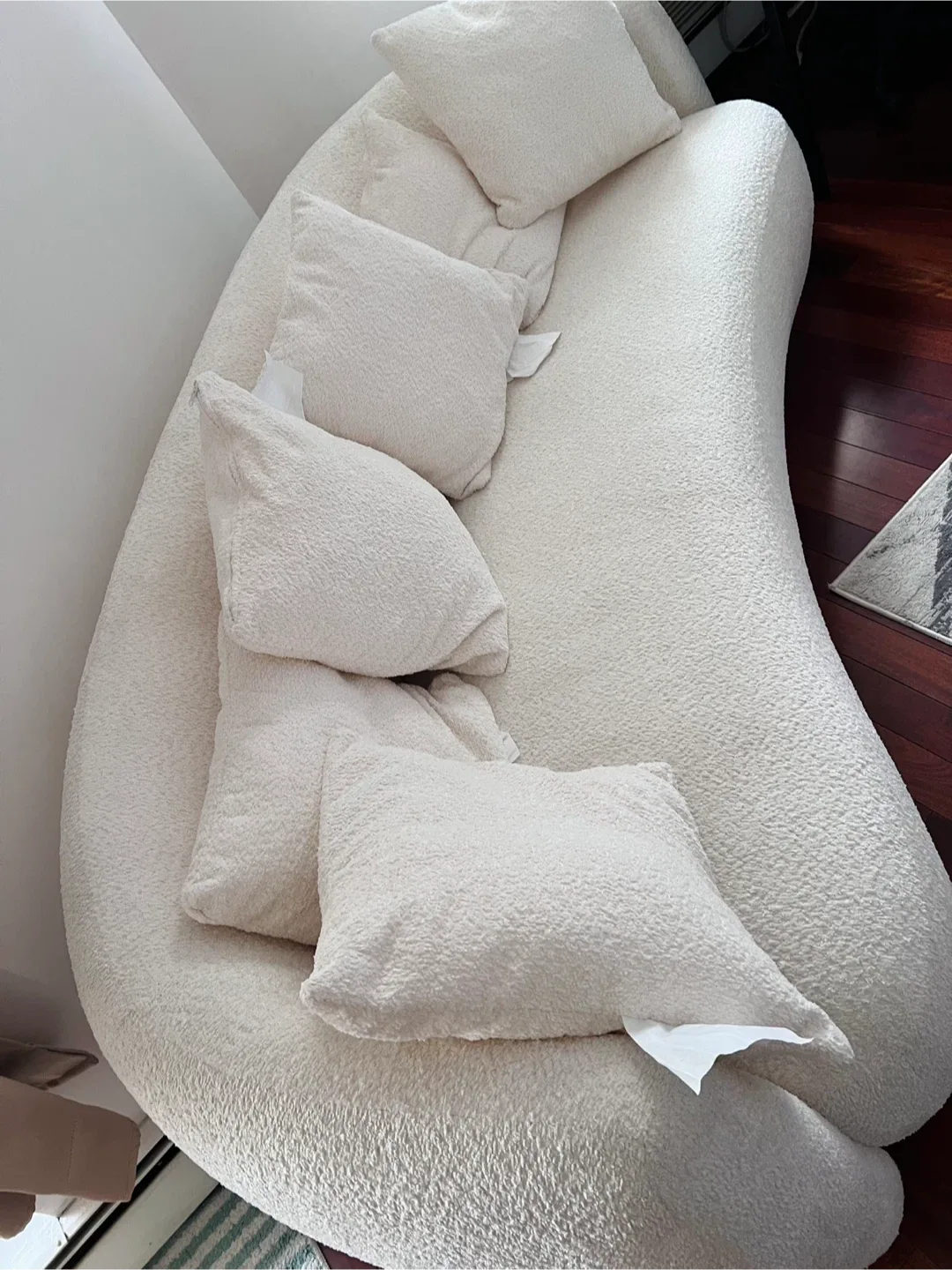 ROXBURGH CURVED BOUCLE SOFA 90" image indicator(4)