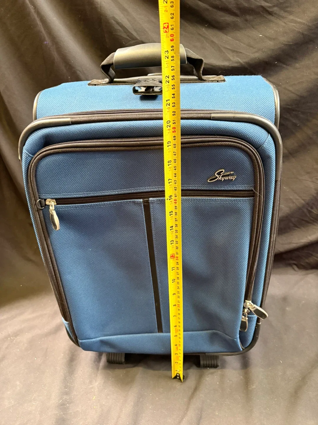 Skyway Rolling Carry-On Luggage - Blue image indicator(8)