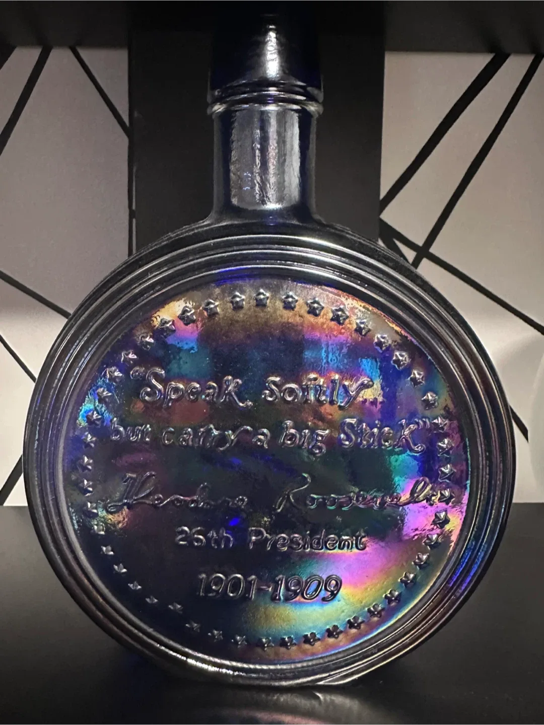 Wheaton Presidential Collectable Bottles image indicator(3)