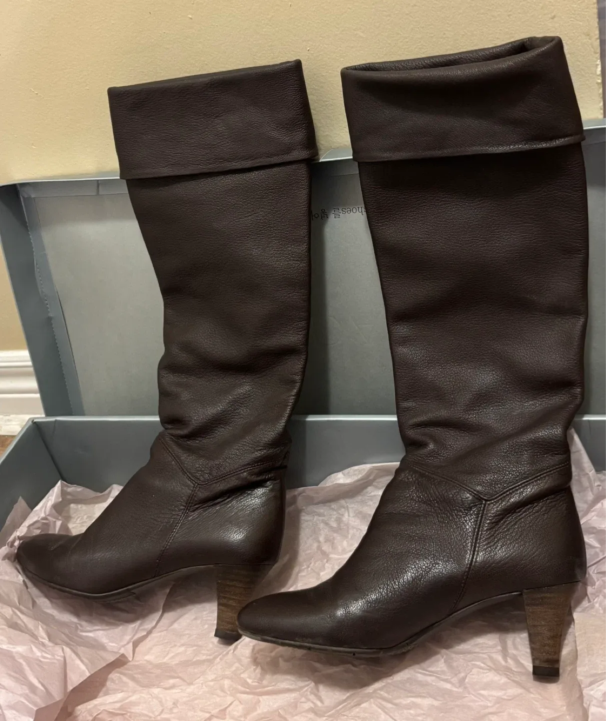 Brown Leather Boots Size 7 image indicator(2)