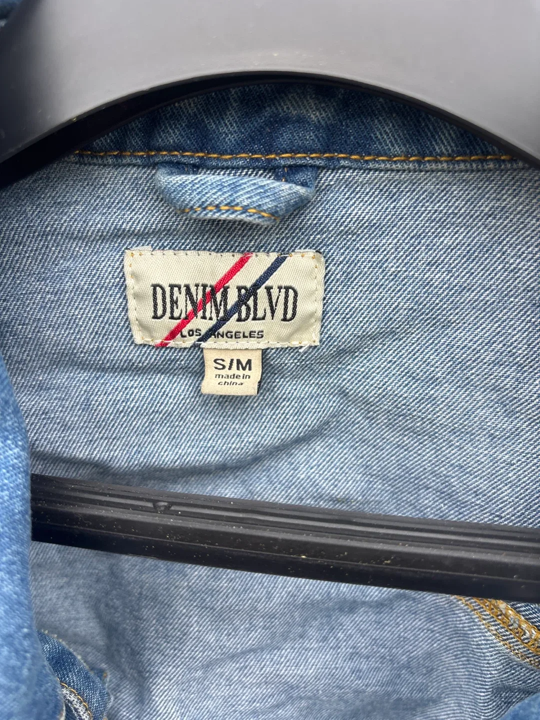 Denimland Distressed Denim Jacket, Size M image indicator(6)