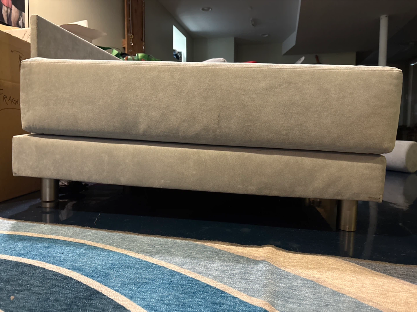 NEEDS2GO Gray Velvet Daybed Sofa with Ottoman & Pillows - photo 5