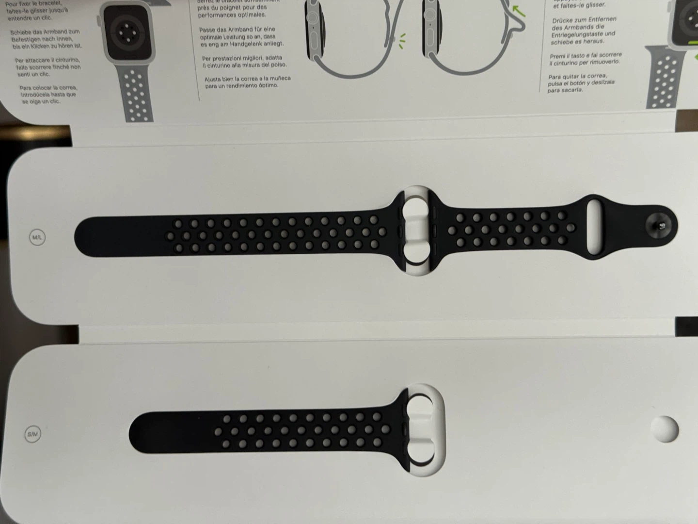 Apple Watch Nike Series 6 40mm - photo 2