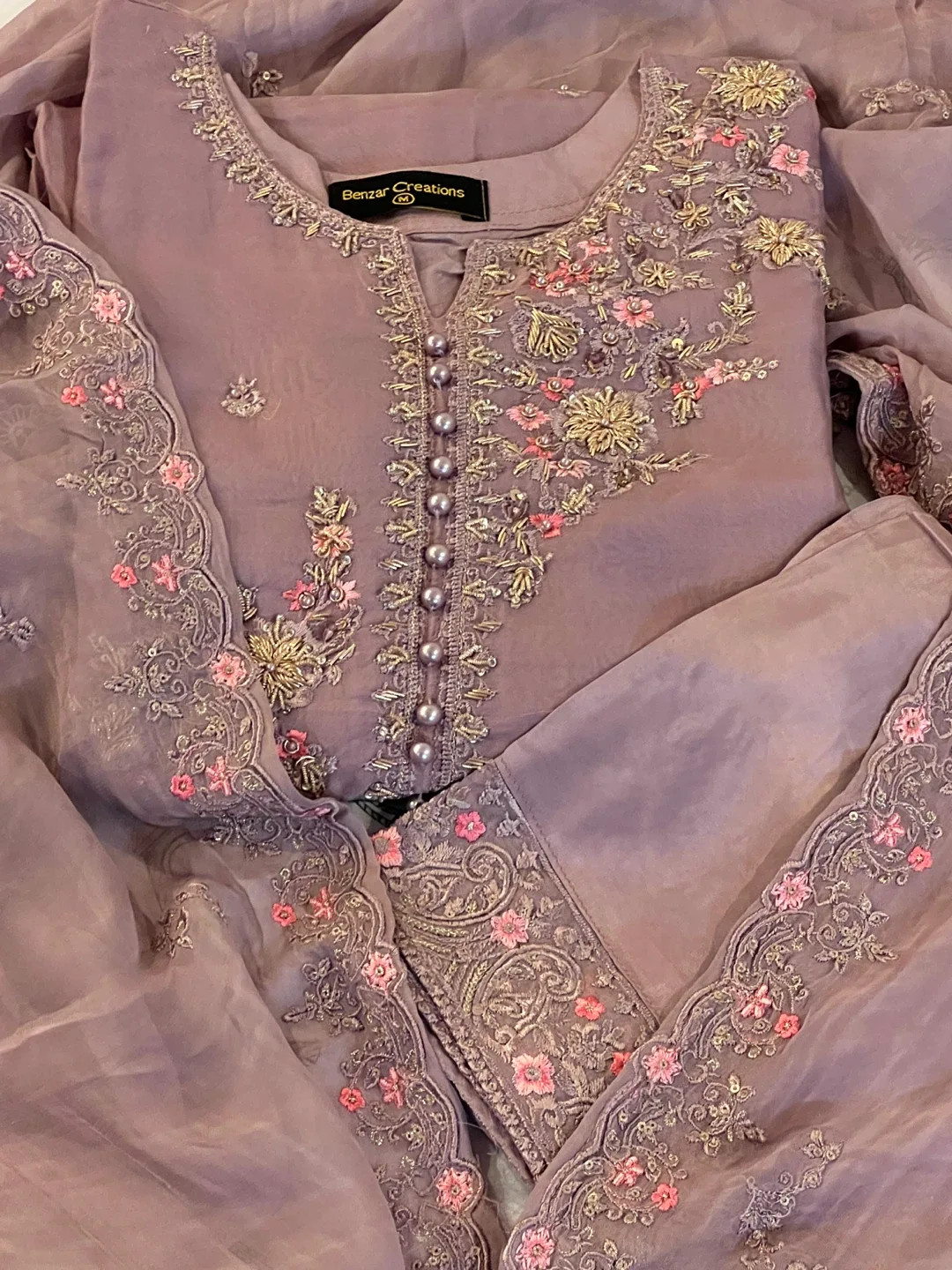 Beautiful Embroidered 3pcs Pure Chiffon Pakistani Suit image indicator(4)