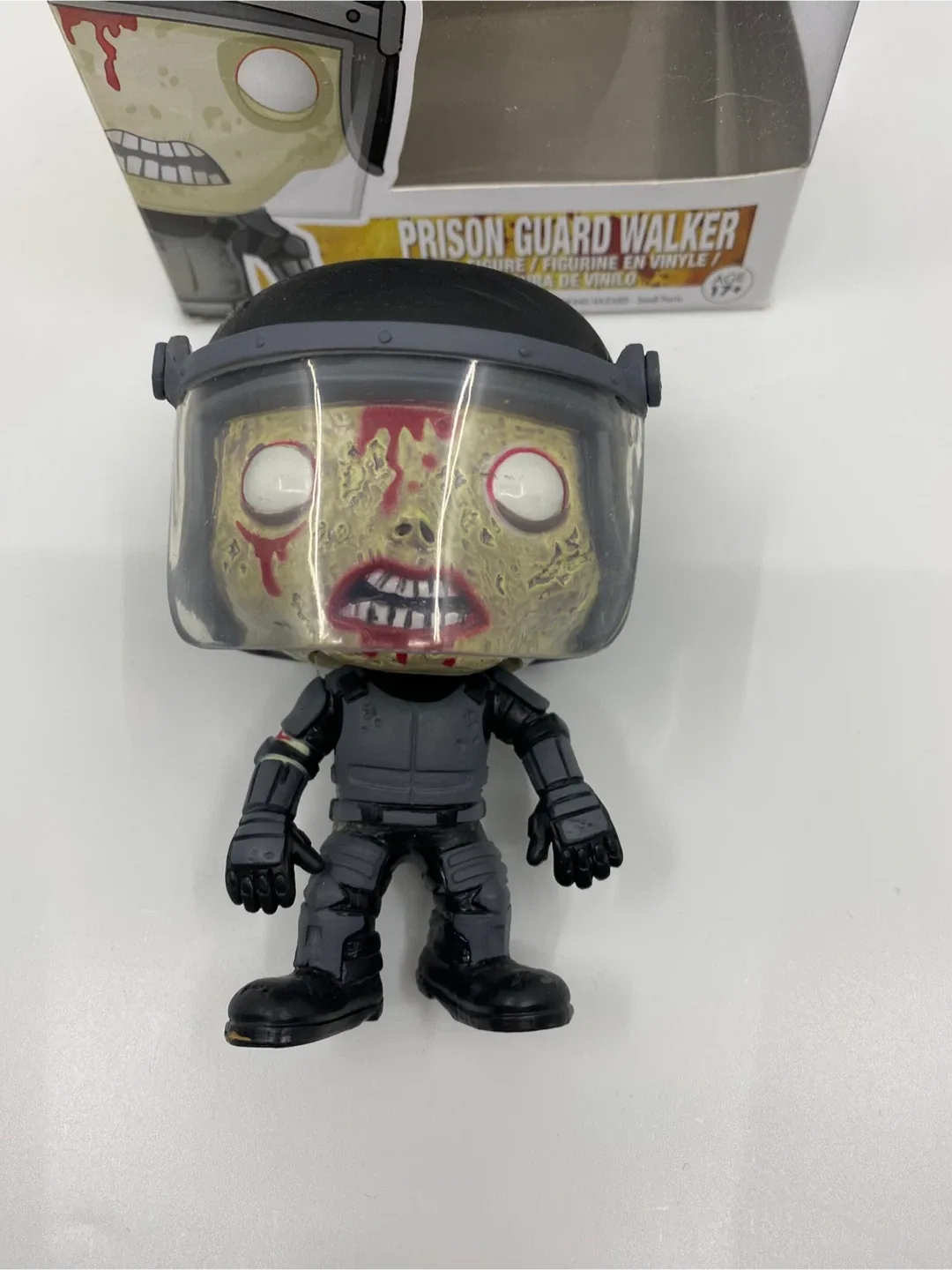 Funko Pop The Walking Dead Prison Guard Walker #68 image indicator(2)