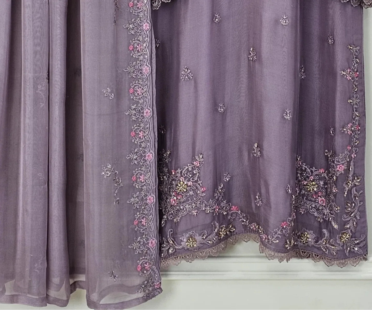 Beautiful Embroidered 3pcs Pure Chiffon Pakistani Suit image indicator(3)