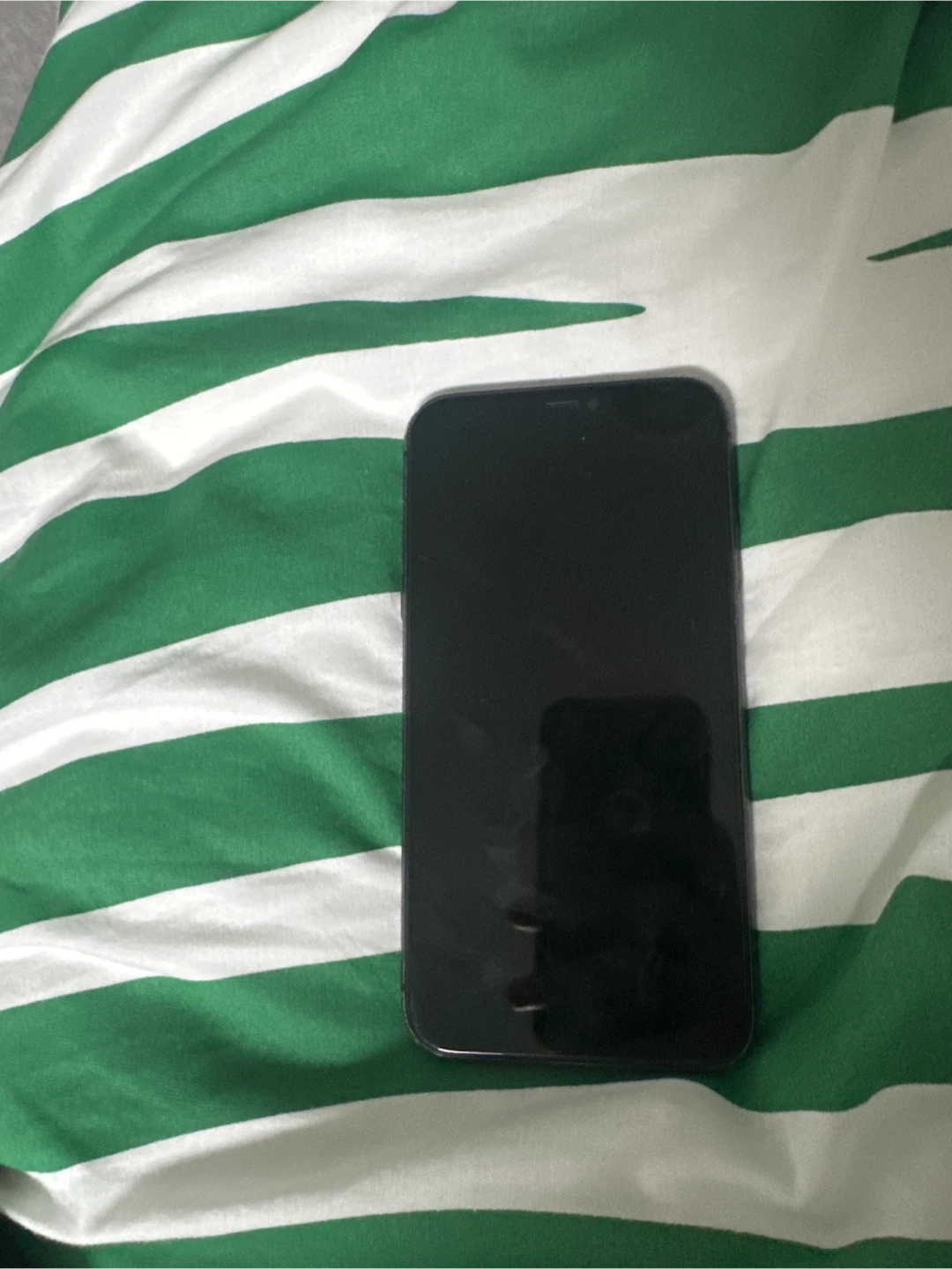 iPhone 11 - Black