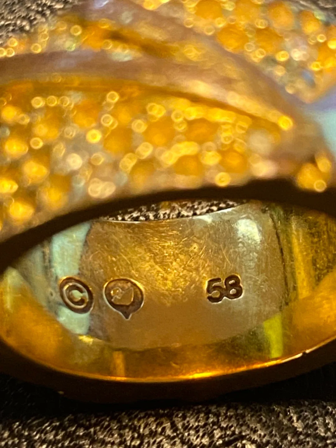 Gold 14K Ring - Size 8 - 11.15g image indicator(2)