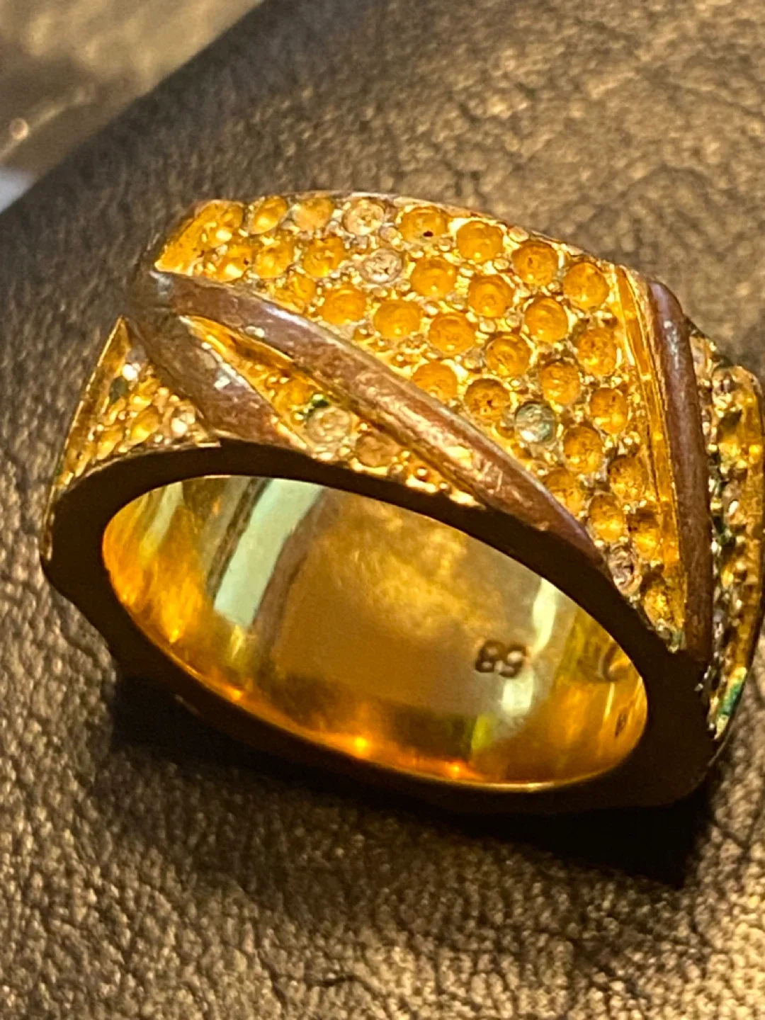 Gold 14K Ring - Size 8 - 11.15g image indicator(3)